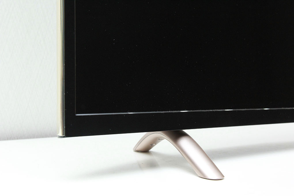 Smart Tivi TCL 43 inch L43P1-SF