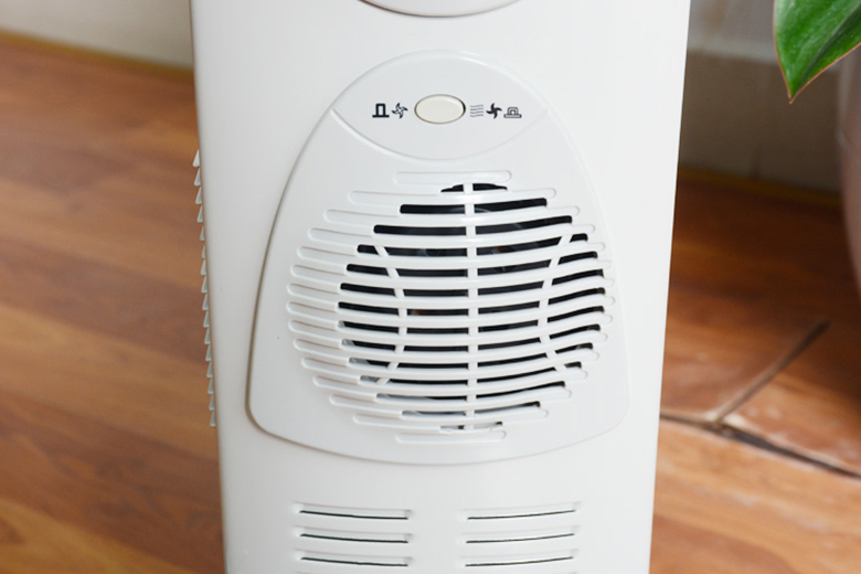 Máy sưởi dầu 11 thanh Tiross TS920