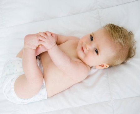 Máy sưởi dầu TIROSS TS-926