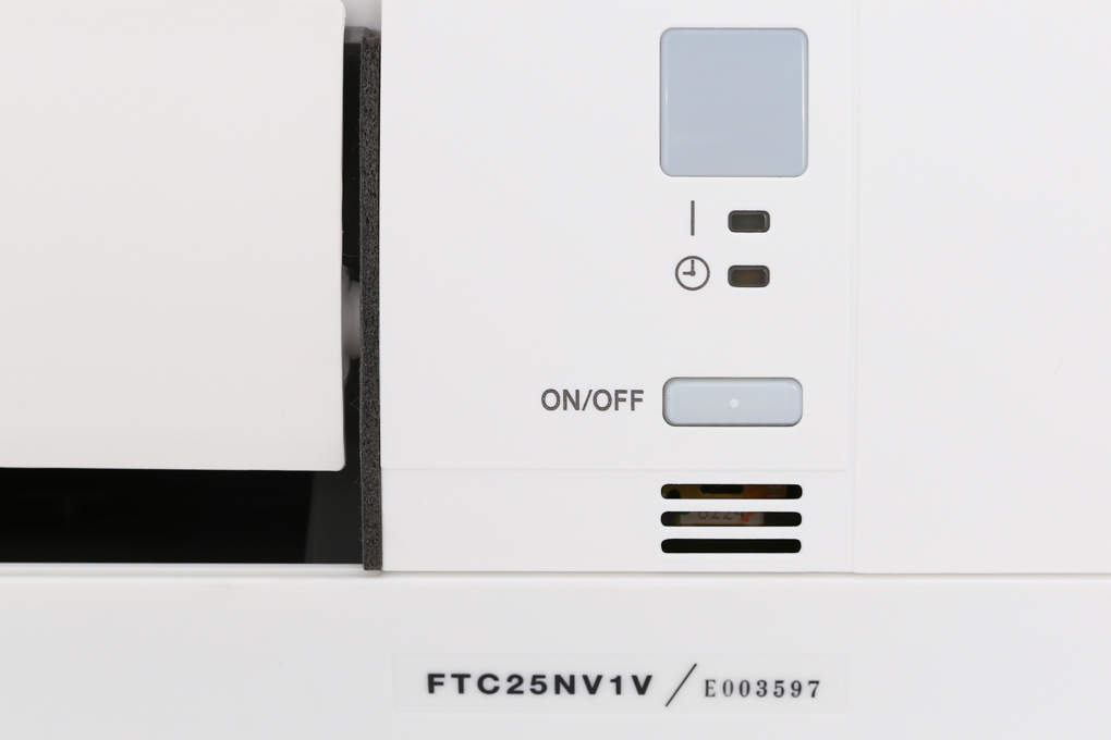 Điều hòa Daikin 9000 BTU FTC25NV1V