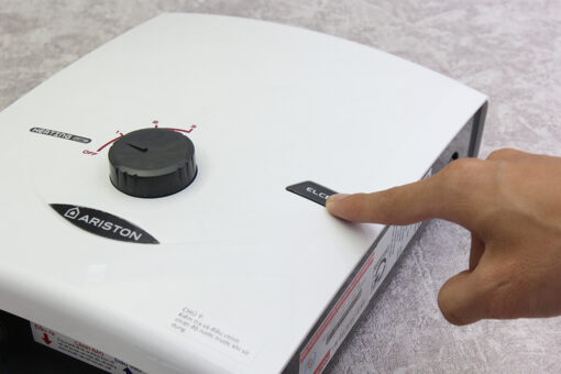 Máy nước nóng Ariston SB35E-VN