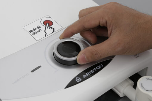Máy nước nóng Ariston SM45PE-VN