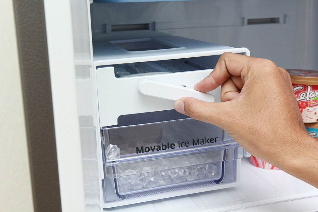 Tủ lạnh Samsung Inverter 320 lít RT32K5532S8/SV