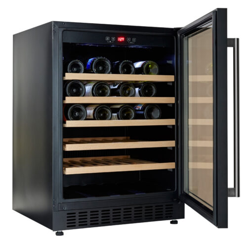 Tủ bảo quản rượu 54 chai 135 lít Kocher KWEU-1156B
